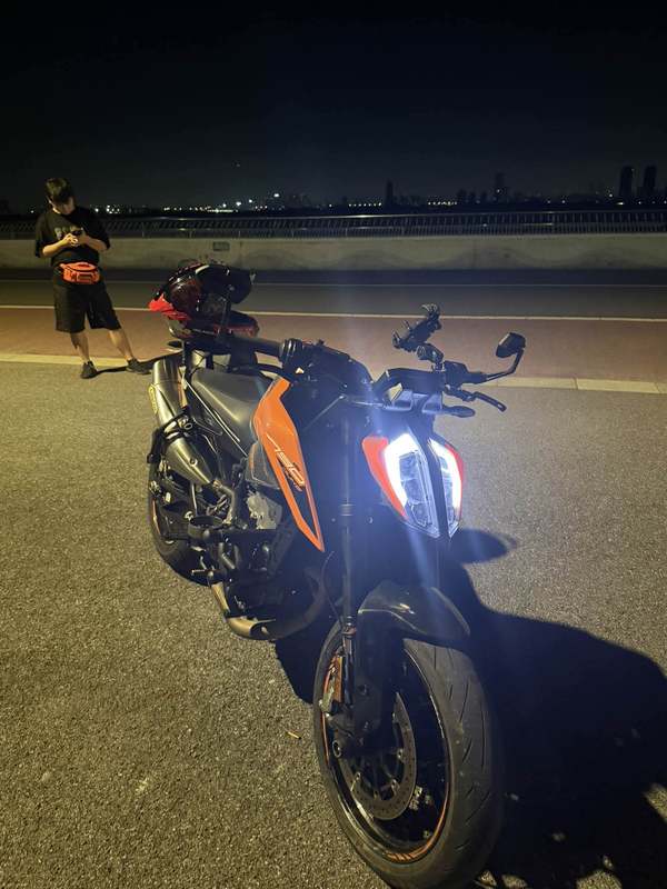 KTMR2R 790 Duke