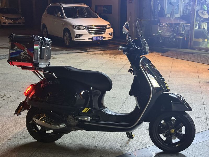 VESPA GTS