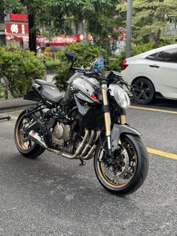 QJMOTOR 追600