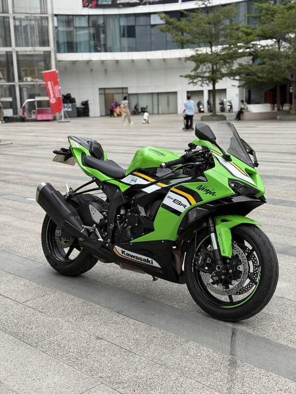 川崎 Ninja ZX-6R 