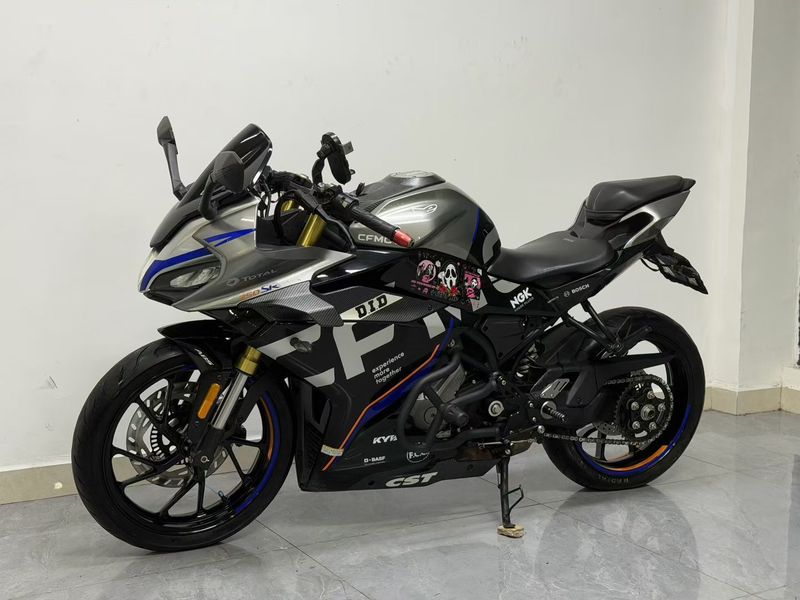 春风 250SR