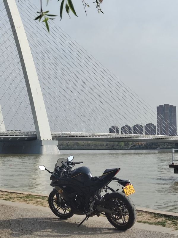 无极 250RR