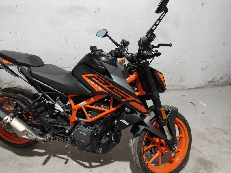 KTMR2R 250 Duke