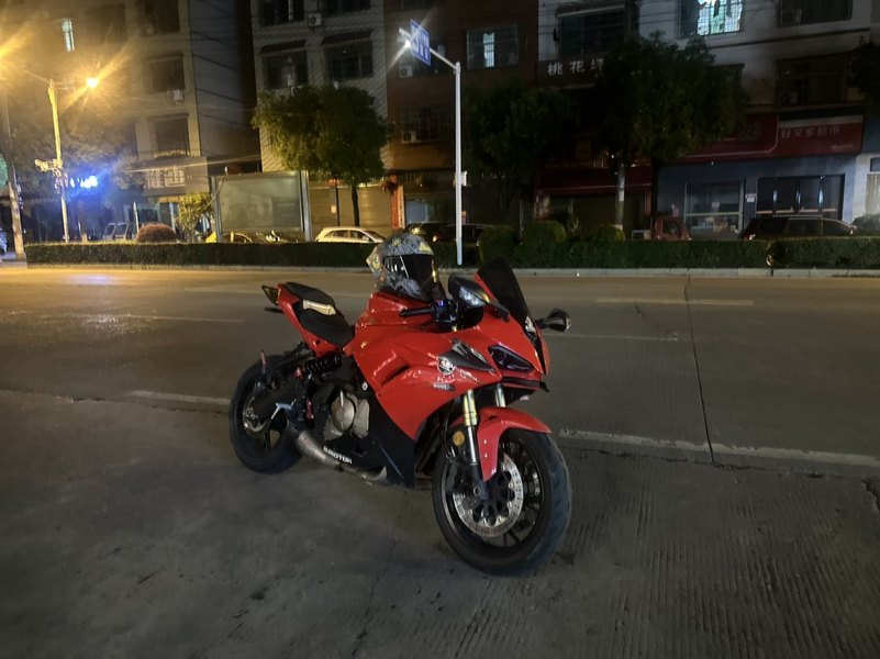 QJMOTOR 赛600