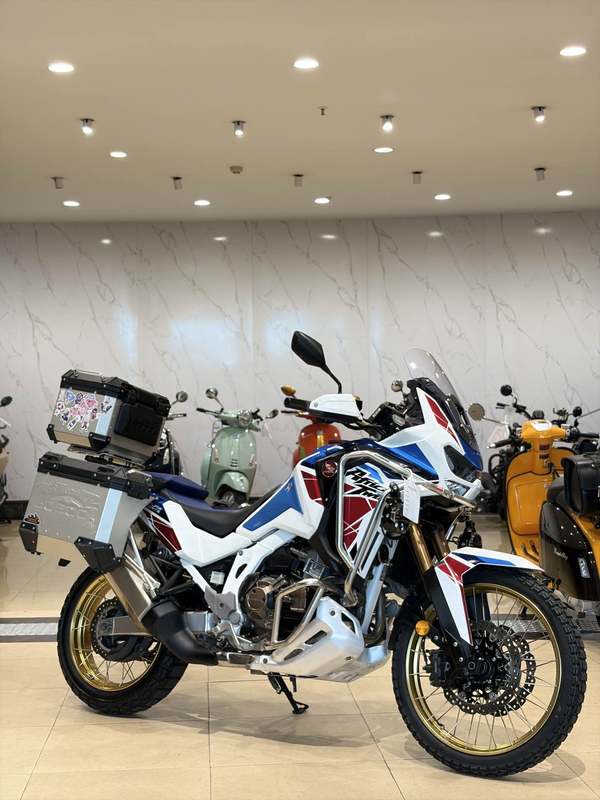 本田DREAMWING CRF1100L Africa Twin
