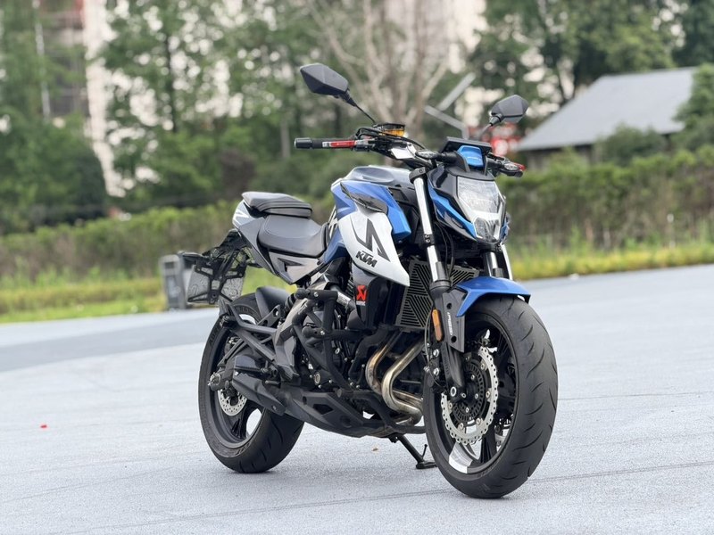 春风 400NK