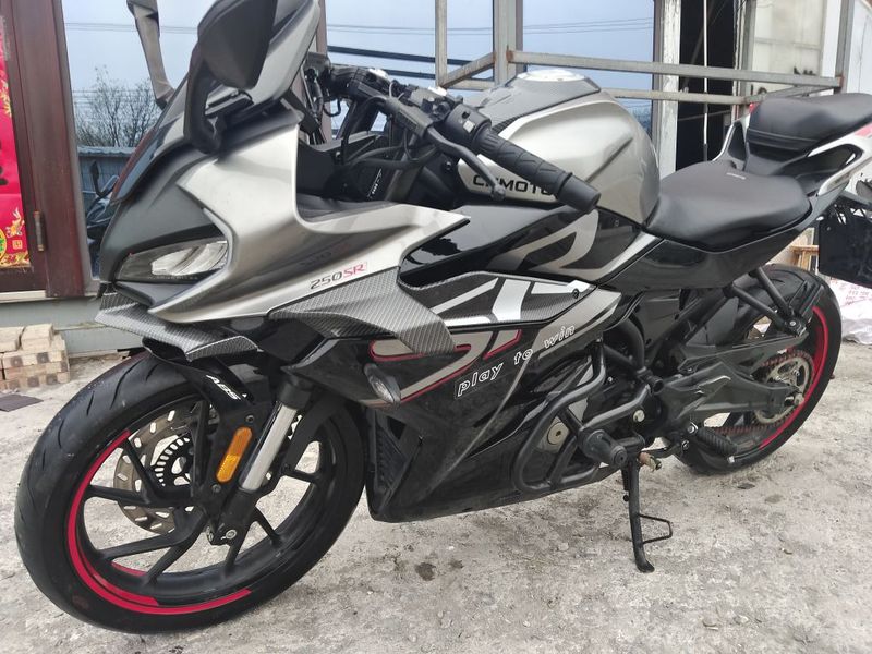 春风 250SR