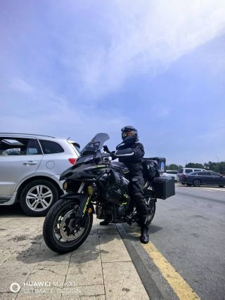 贝纳利 金鹏 TRK502