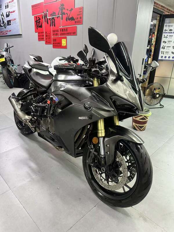 QJMOTOR 赛600