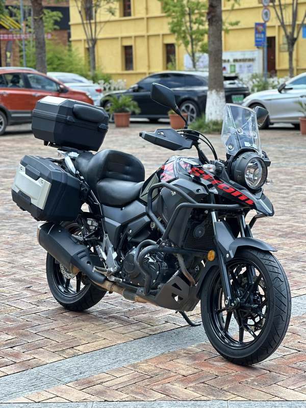 豪爵铃木 DL250