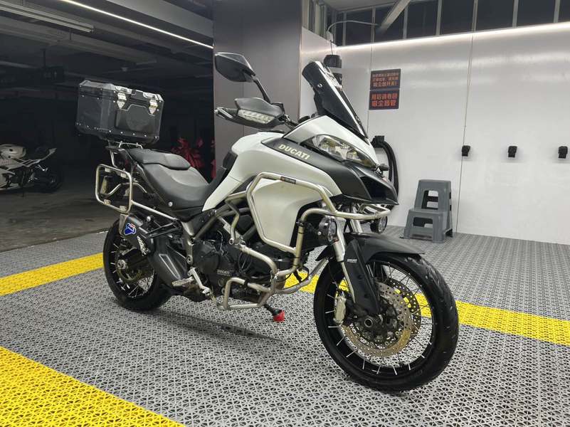 杜卡迪 Multistrada 950