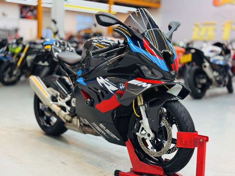 宝马 S 1000 RR