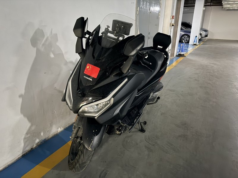 本田WING NSS350
