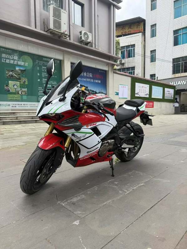 QJMOTOR 赛600