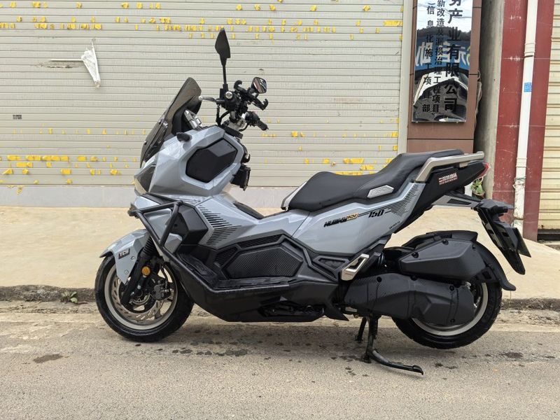 SYM三阳 Husky ADV 150