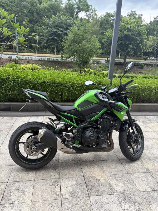 川崎 Z900