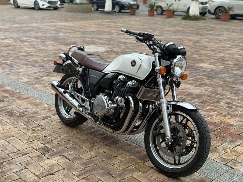 本田DREAMWING CB1100