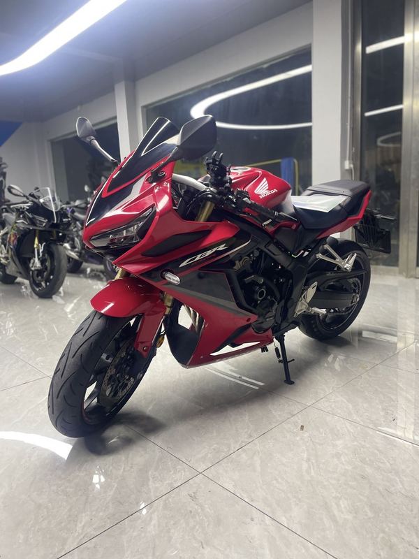 本田DREAMWING CBR650R