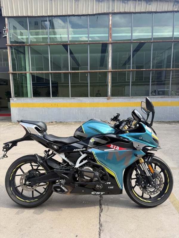 春风 250SR