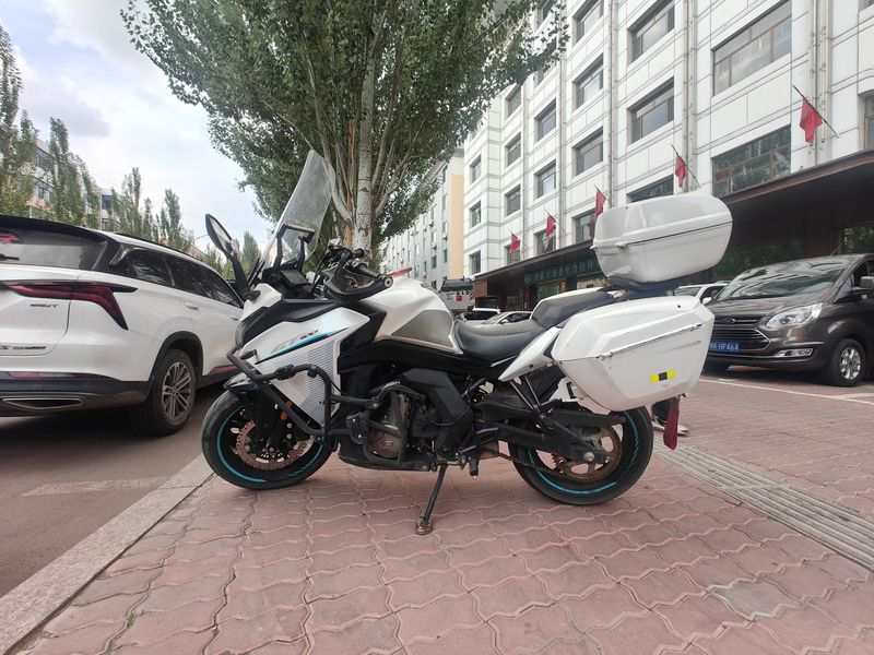 春风 400GT