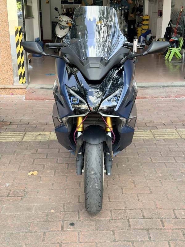 本田DREAMWING NSS750