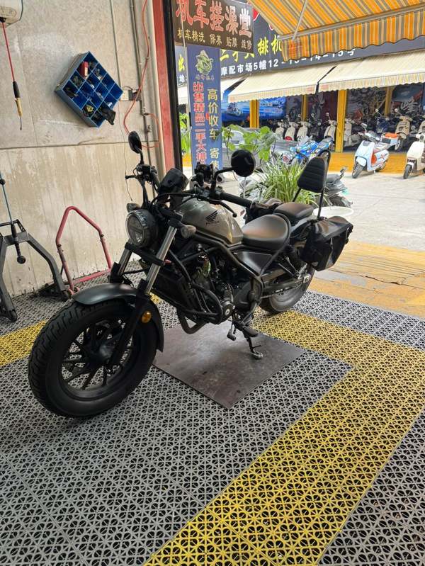 本田WING CM300