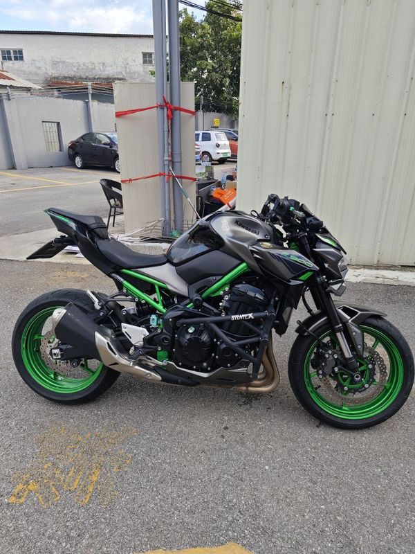 川崎 Z900