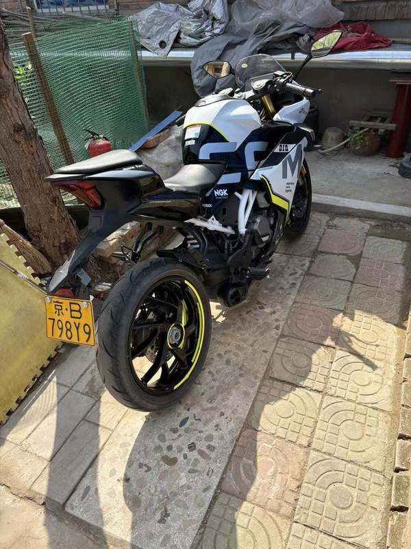 春风 250SR