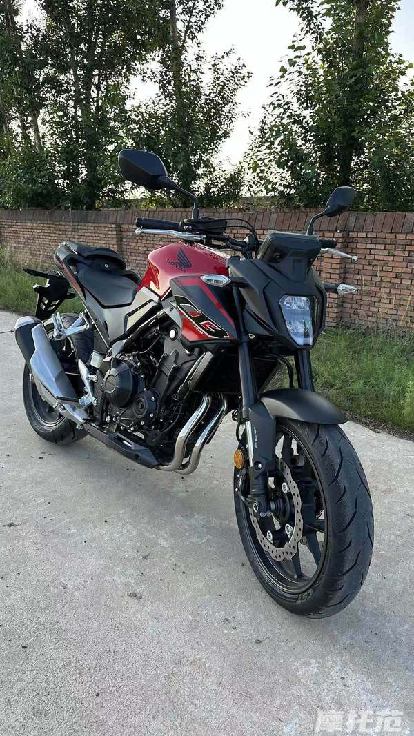 本田WING CB400F