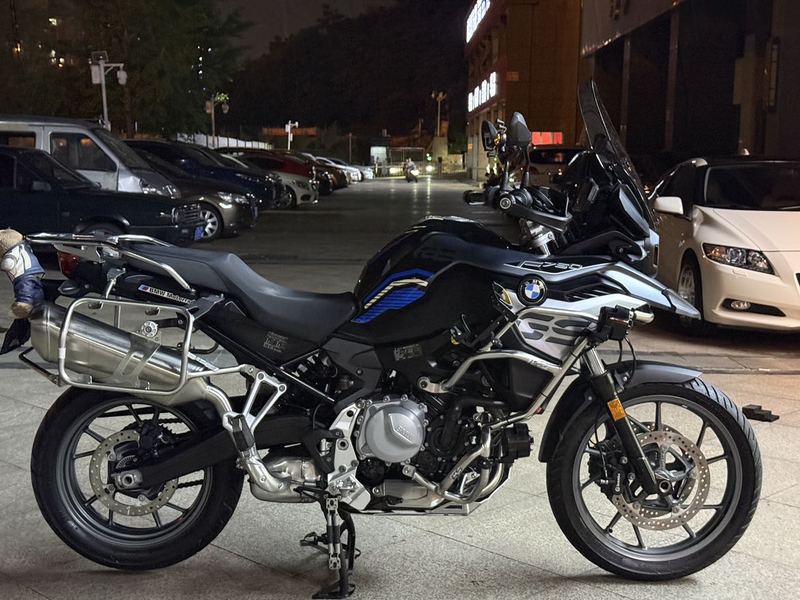 宝马 F 750 GS