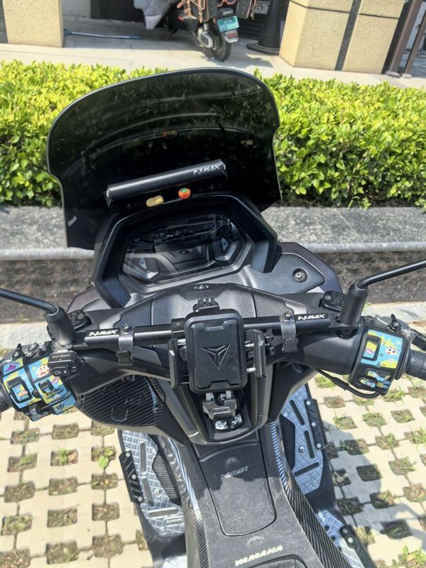 雅马哈 NMAX