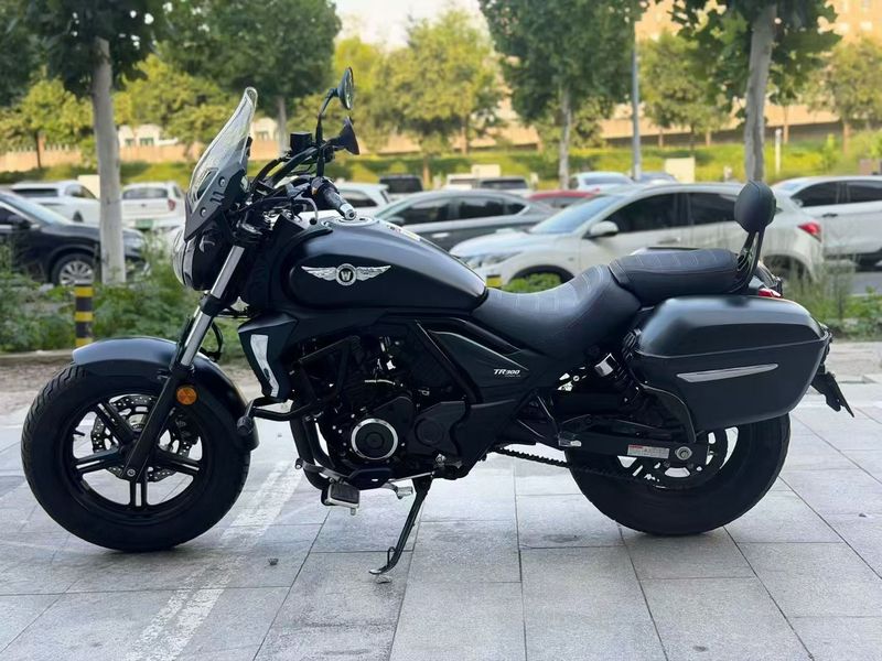 豪爵 TR300