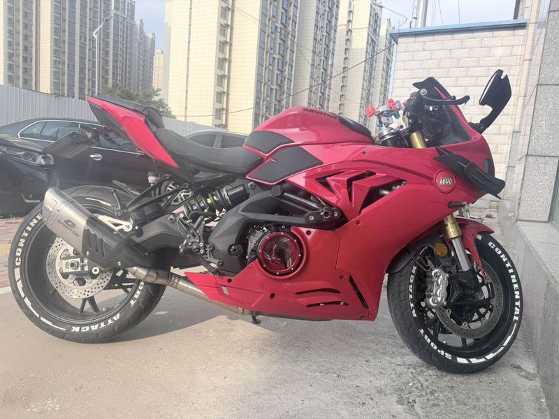 QJMOTOR 赛600