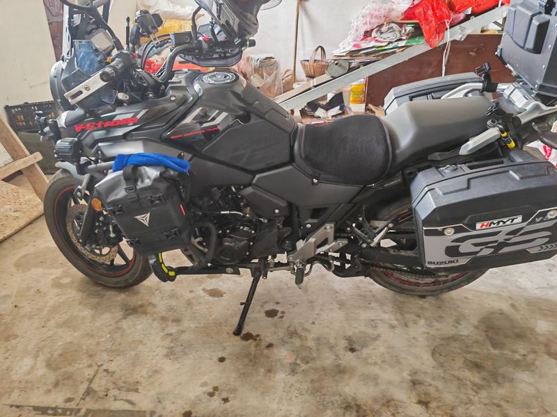 豪爵铃木 DL250