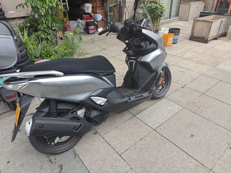 五羊本田 NWT150