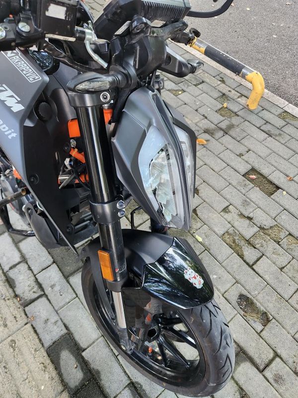 KTMR2R 390 Duke