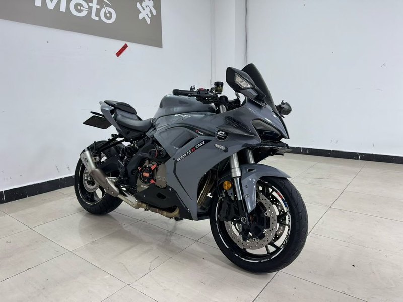 QJMOTOR 赛600