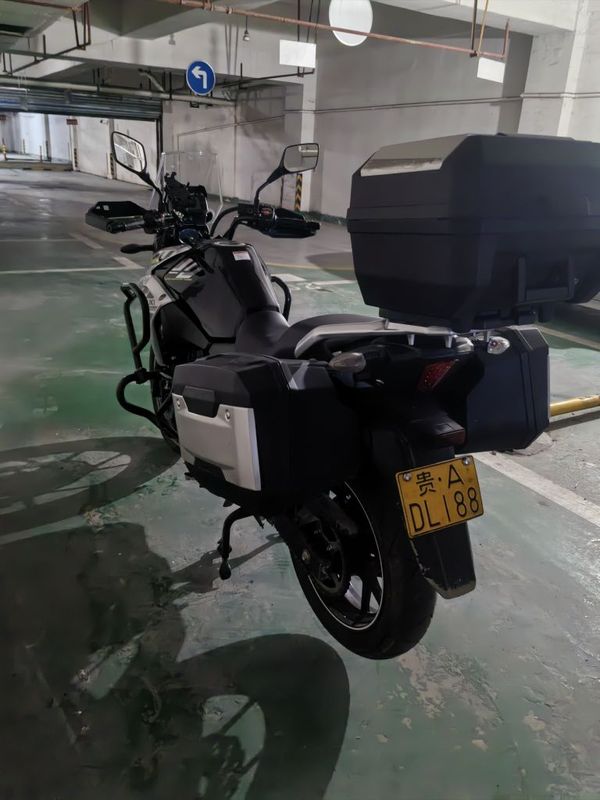 豪爵铃木 DL250