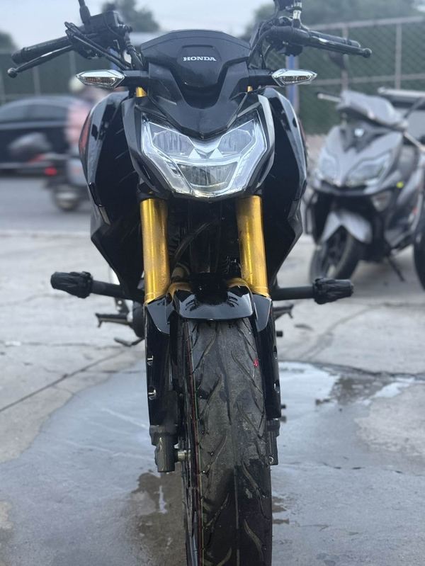 新大洲本田 CBF190R