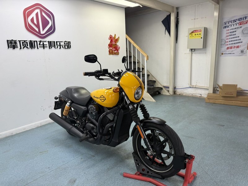 哈雷戴维森 Street 750