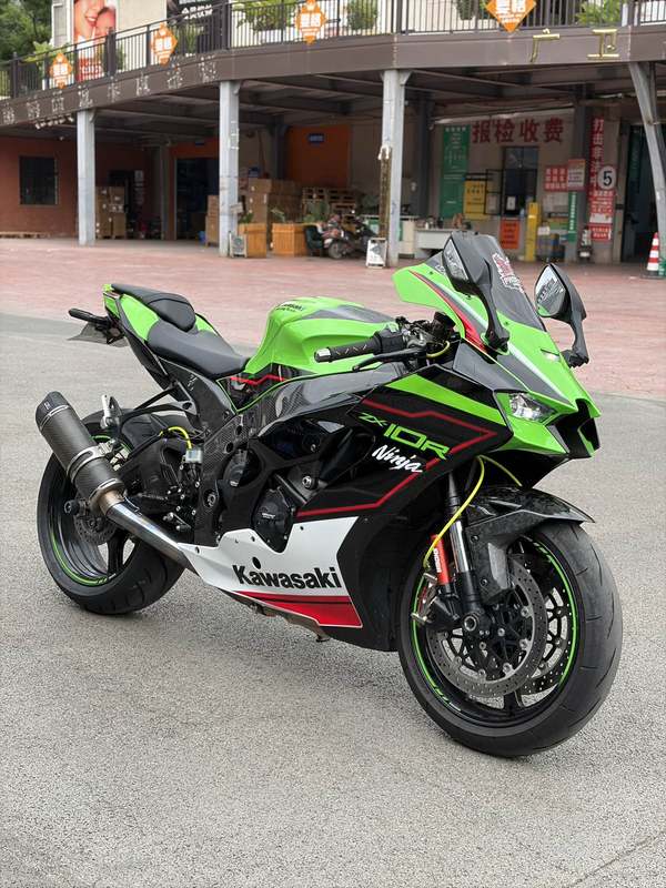 川崎 Ninja ZX-10R