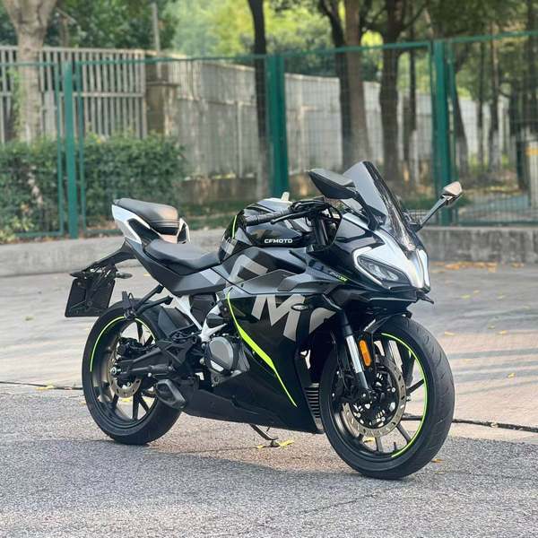 春风 250SR