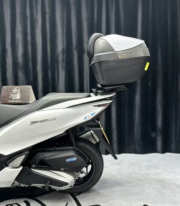 新大洲本田 PCX