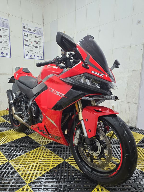 无极 RR525