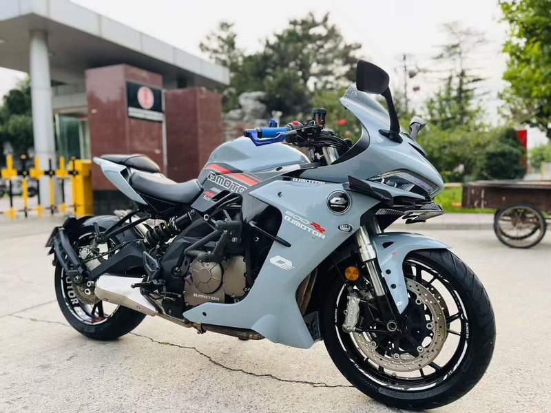 QJMOTOR 赛600