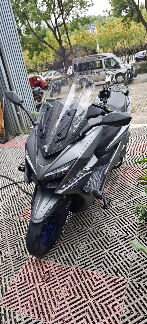 光阳 赛艇 ST250