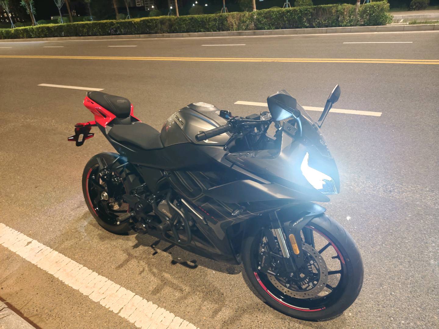 春风 250SR