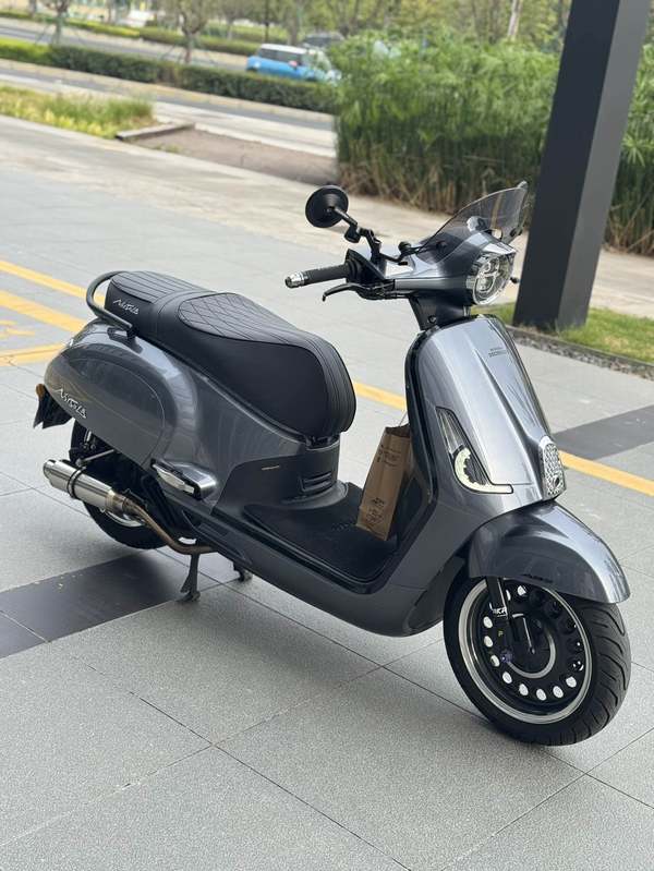 新大洲本田 NS150LA