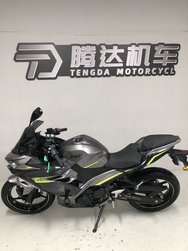 川崎 Ninja 400