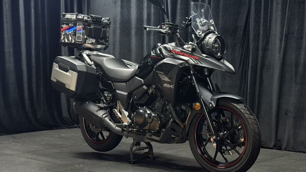 豪爵铃木 DL250